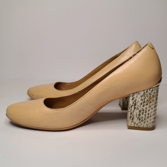 nude pumps size 5
